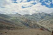 The road from Leh to Manali 